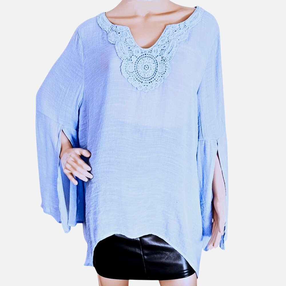Spense Top Size XXL Light Blue Crochet Neckline Boho Tunic Blouse - Picture 2 of 10